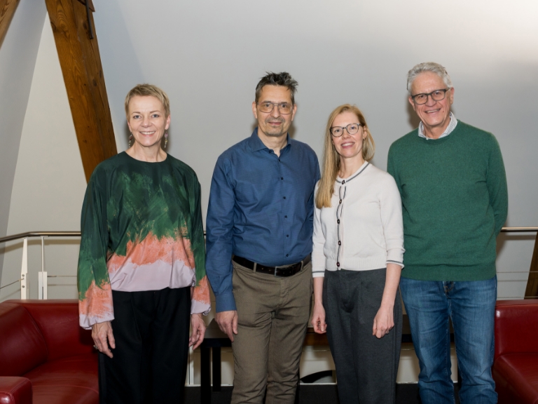 Promoting legal innovation and developing new approaches to combat climate change: This is the goal of the new endowed professorship for climate law. The Bloom Foundation will support the establishment of this professorship for ten years.