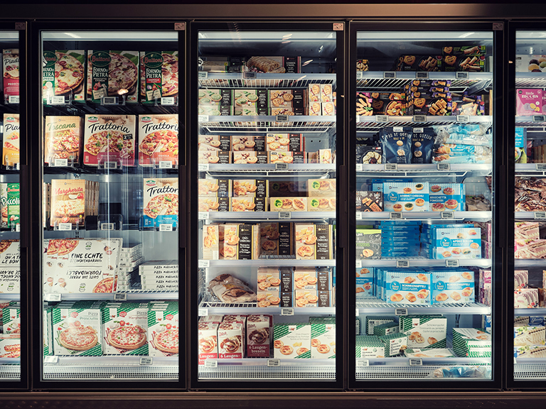 Consumer Behavior / Messner