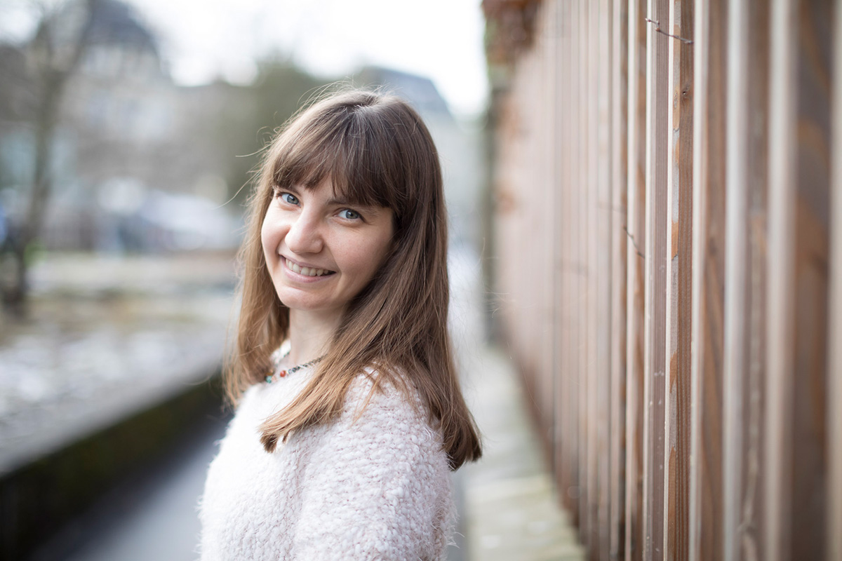 Vera Matarese ist seit 2020 Fellow des Center for Space and Habitability CSH und Postdoc am Institut für Philosophie der Universität Bern. © Alessandro Della Bella