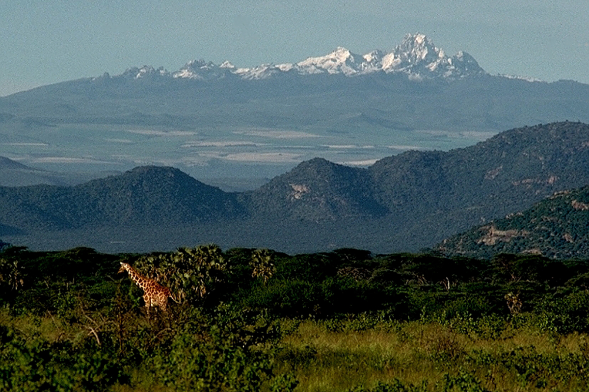 Die Verbindung Nord-Süd ist eine Spezialität dieses UNESCO-Chairs, der sowohl in der Schweiz als auch in Kenia angesiedelt ist. Im Bild der Mount Kenya. © Urs Wiesmann