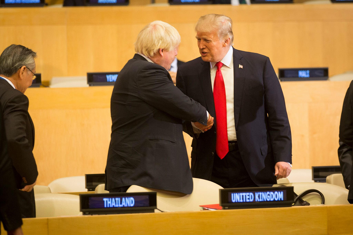 «Boris Johnson und Donald Trump interessiert es überhaupt nicht, wenn ihre Lügen auffliegen,» sagt Stephan Lewandowsky. Es  kümmere die Menschen auch gar nicht mehr, ob Politiker lügen oder nicht – zumindest in den USA. Bild: Wikimedia commons / The White House