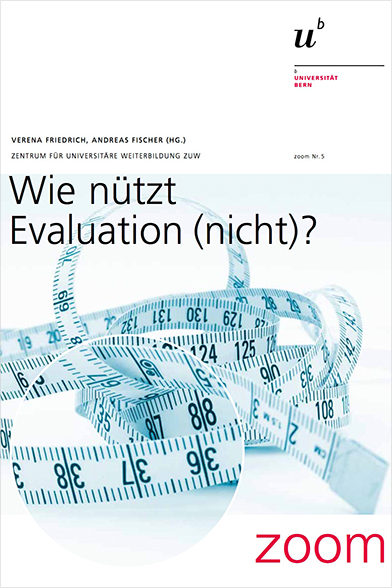 Im Magazin «zoom» veröffentlicht das ZUW Studienergebnisse zum Thema wissenschaftliche Weiterbildung. So auch in der Ausgabe «Wie nützt Evaluation (nicht)?», die Verena Friedrich mitherausgegeben hat (Link zum Download siehe unten). Bild zvg Zentrum für universitäre Weiterbildung ZUW