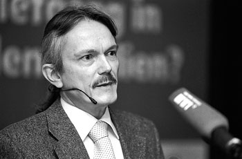Heinrich Anker bei seiner Präsentation