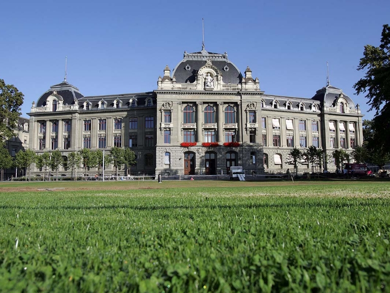 Bewilligungsentzug und künftige Initiativen