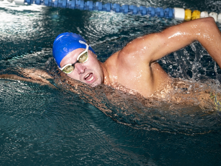 Der Extremschwimmer Romano Mombelli